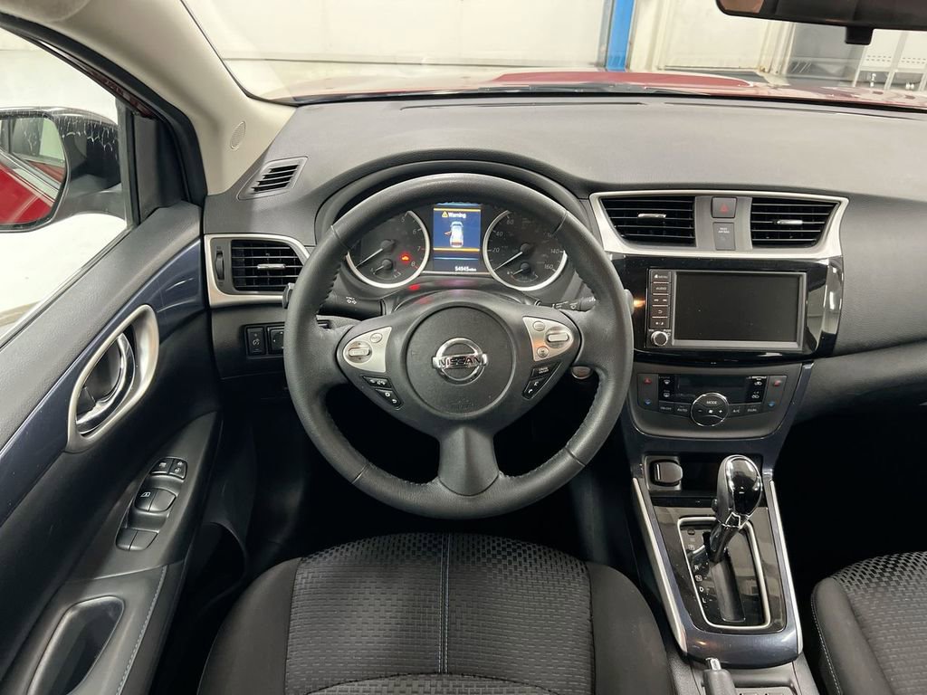 Used 2019 Nissan Sentra SR image 11