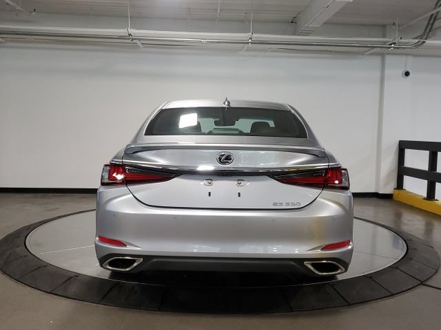 Used 2025 Lexus ES 350 w/ Premium Package FWD image 8