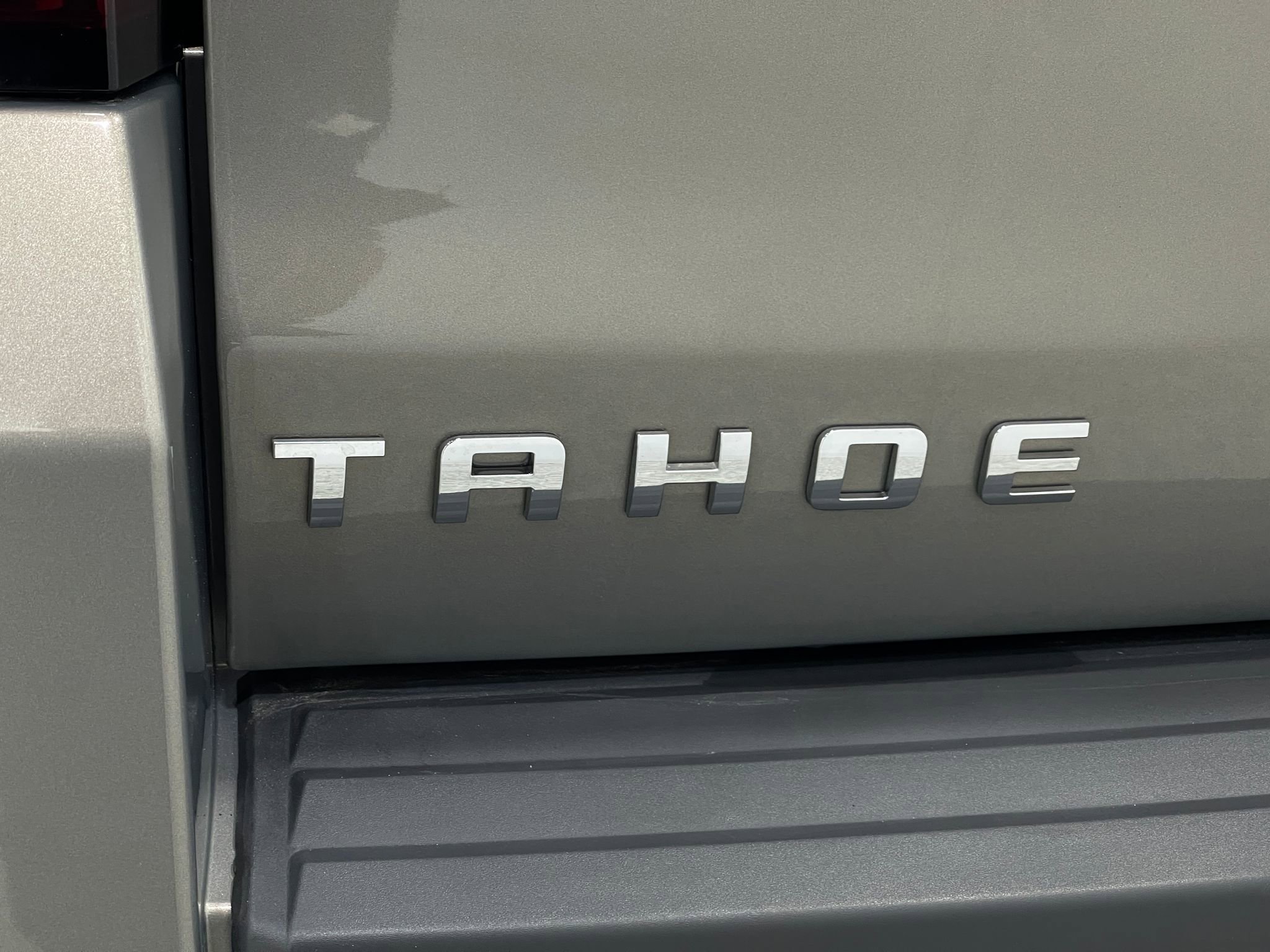 Used 2018 Chevrolet Tahoe LT AWD/4WD image 42