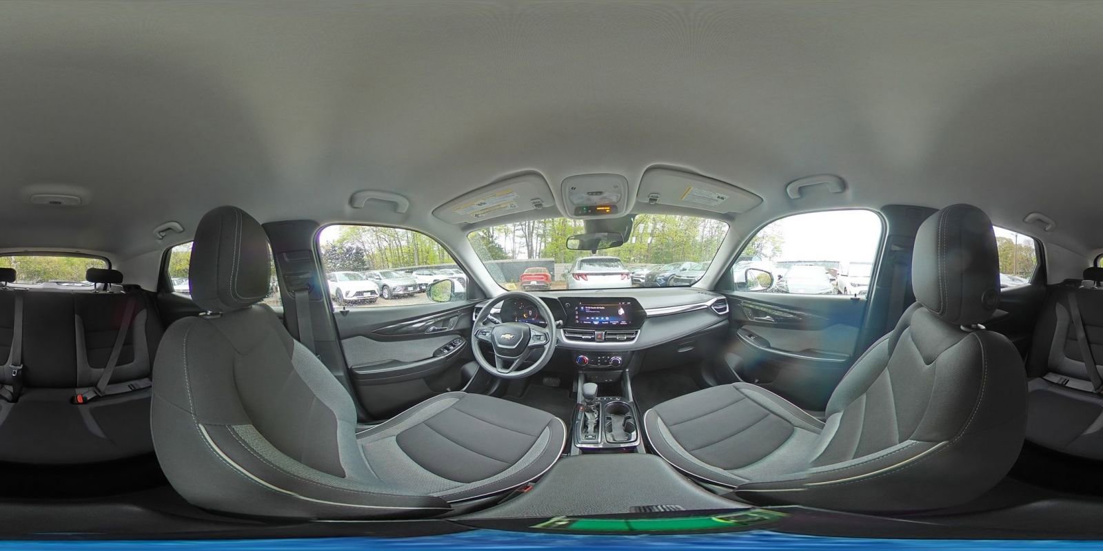 Used 2025 Chevrolet TrailBlazer LT FWD image 41