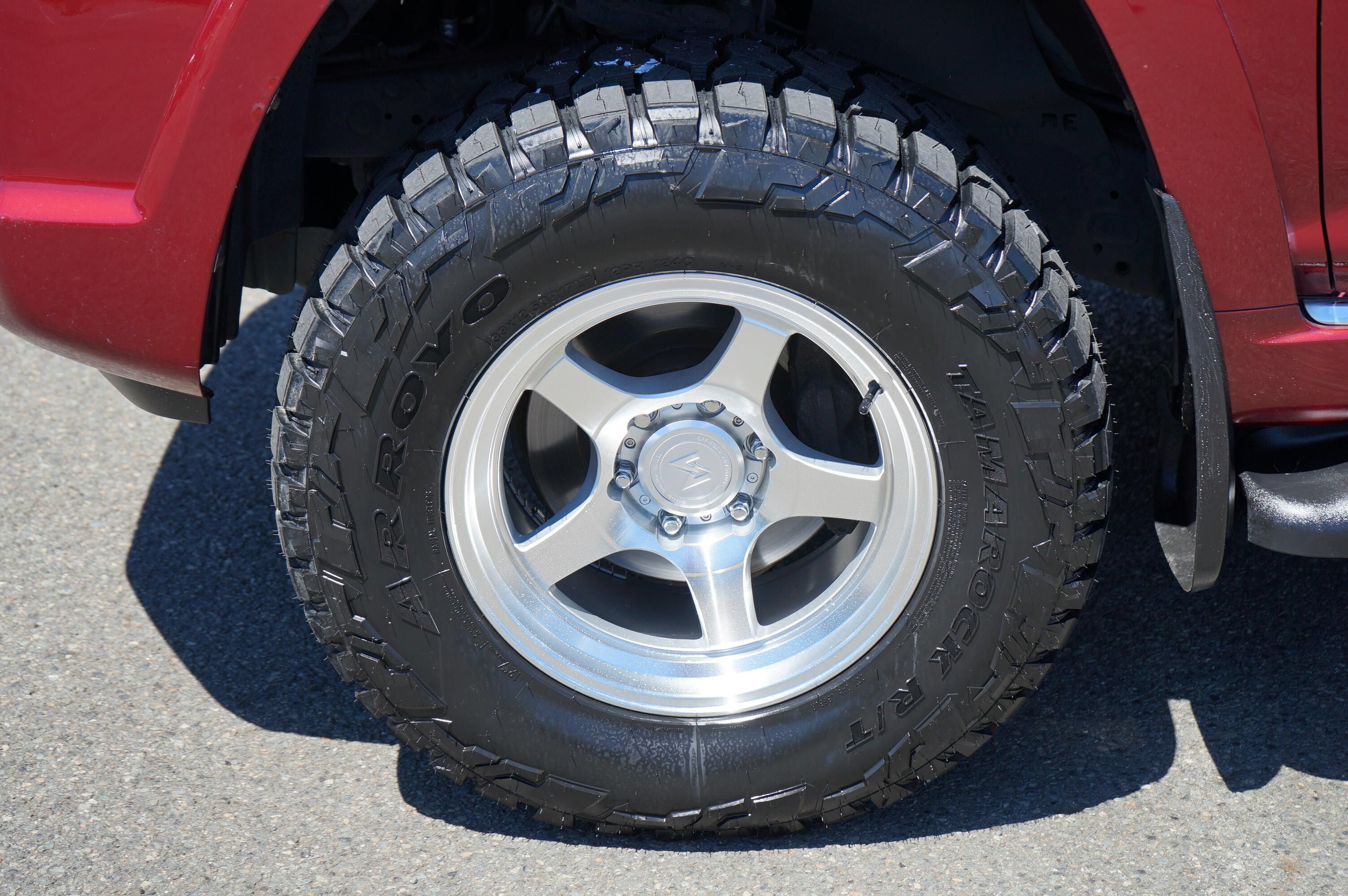 Used 2012 Toyota 4Runner SR5 w/ Convenience Pkg AWD/4WD image 9