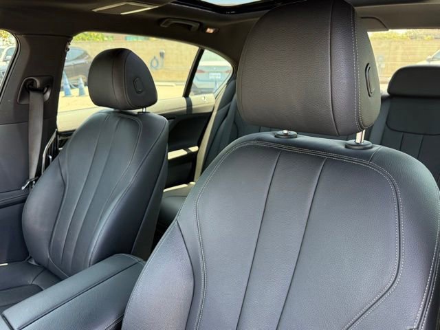 Used 2017 BMW 740i RWD image 56