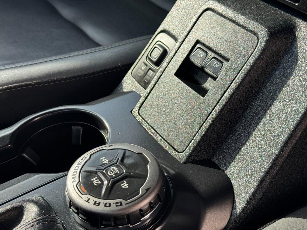 Used 2024 Ford Bronco Big Bend image 30