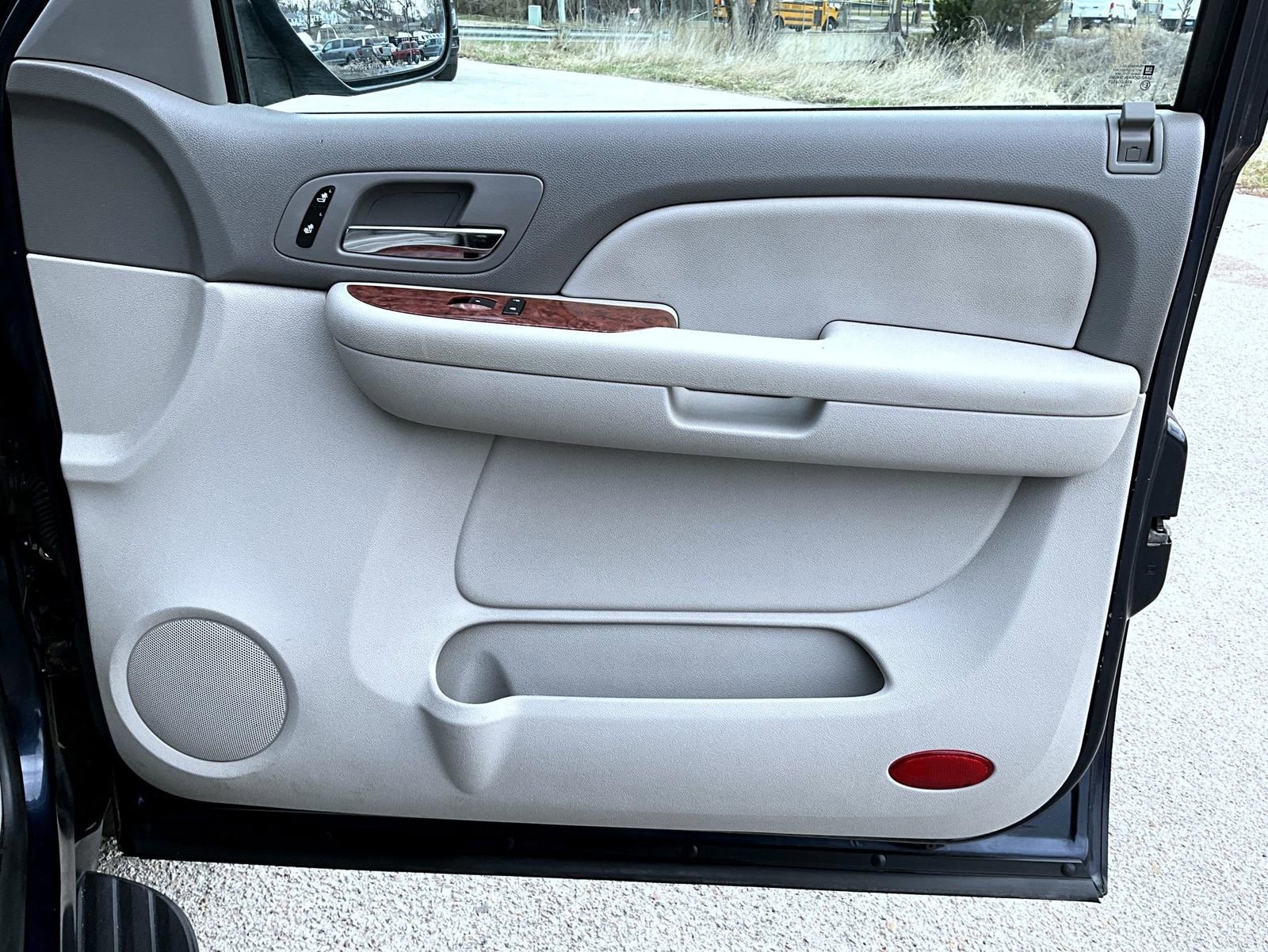 Used 2007 Chevrolet Avalanche LT w/ LT Preferred Equipment Group AWD/4WD image 17