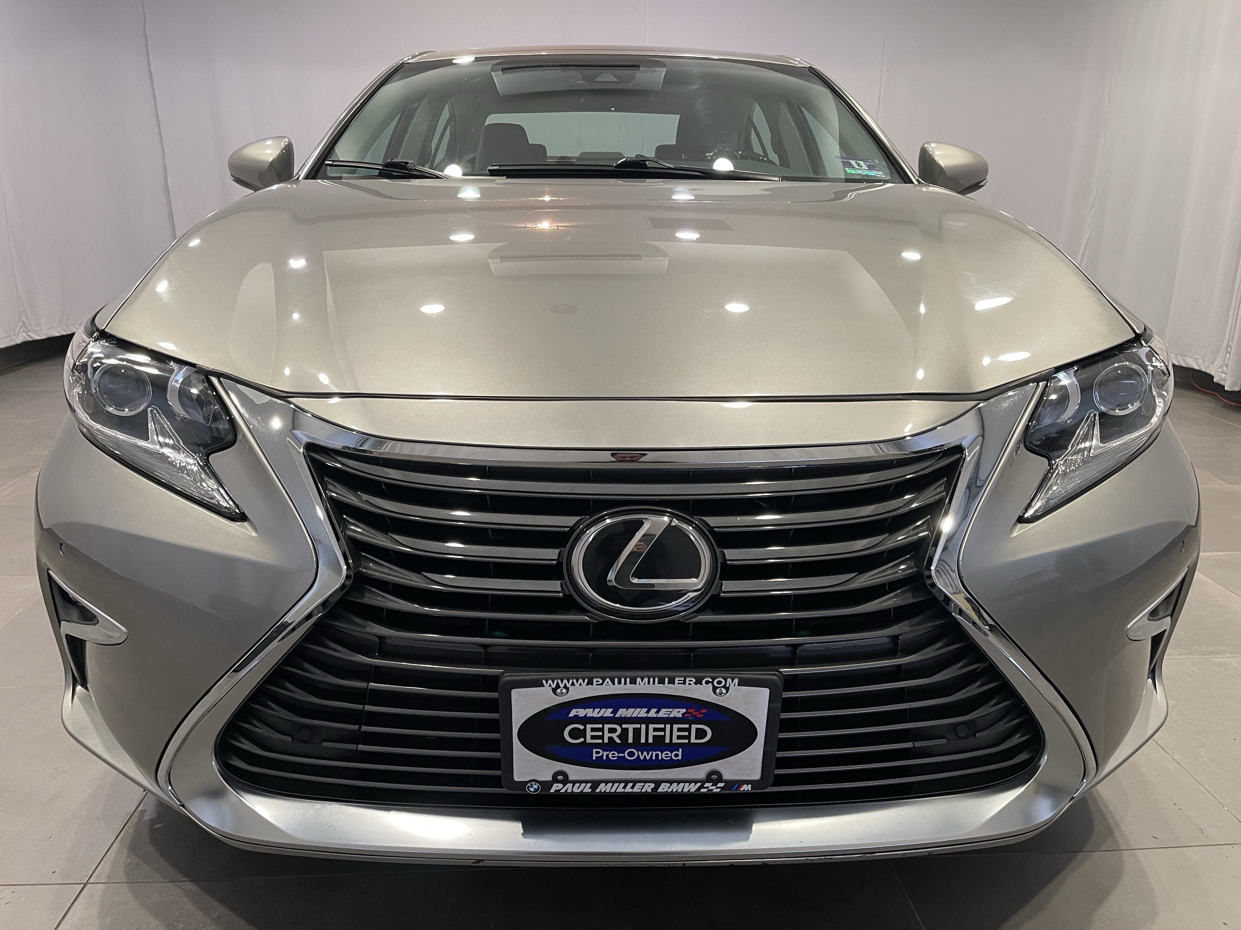 Used 2018 Lexus ES 350 w/ Premier Package FWD video 2