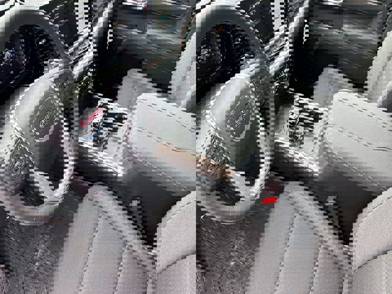 New 2026 GMC Sierra 1500 Elevation image 17