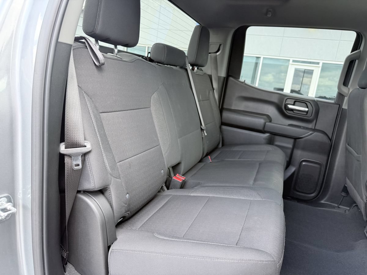 Used 2025 Chevrolet Silverado 1500 Custom RWD image 13