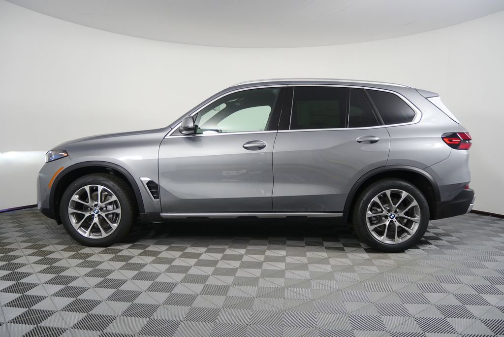Used 2026 BMW X5 xDrive40i w/ Premium Package image 6