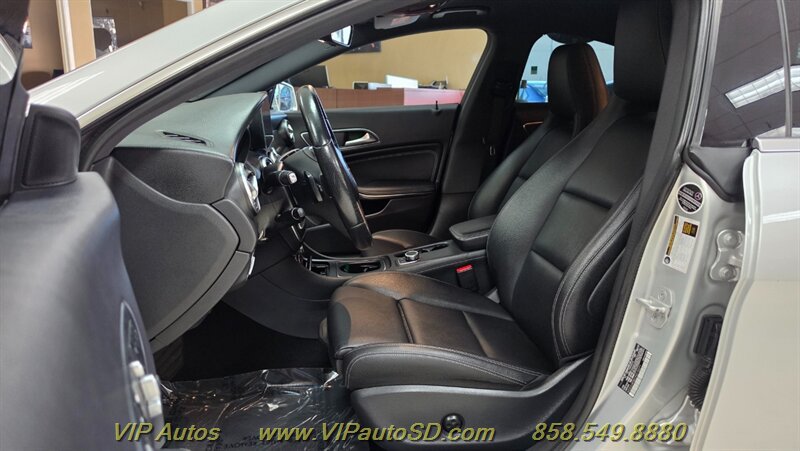 Used 2018 Mercedes-Benz CLA 250 image 13