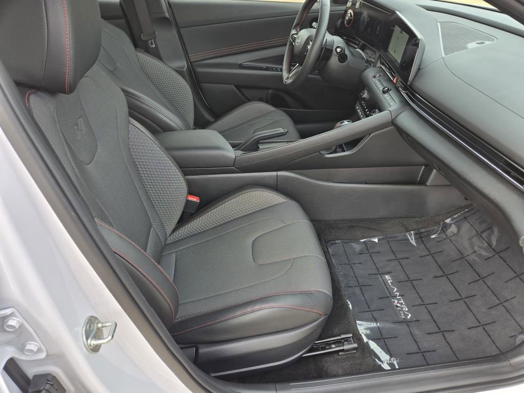Certified 2025 Hyundai Elantra N Line image 26