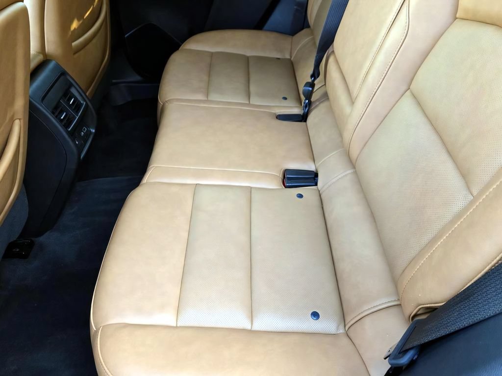 Used 2023 Cadillac XT4 Sport FWD image 30