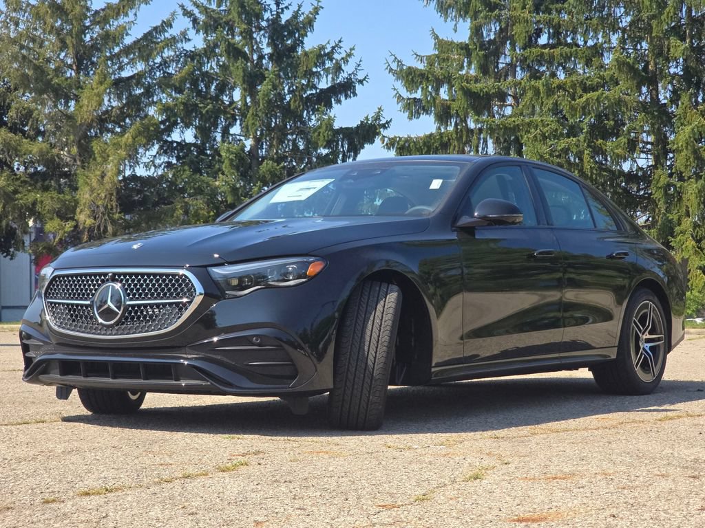 New 2027 Mercedes-Benz E 350 4MATIC Sedan image 13