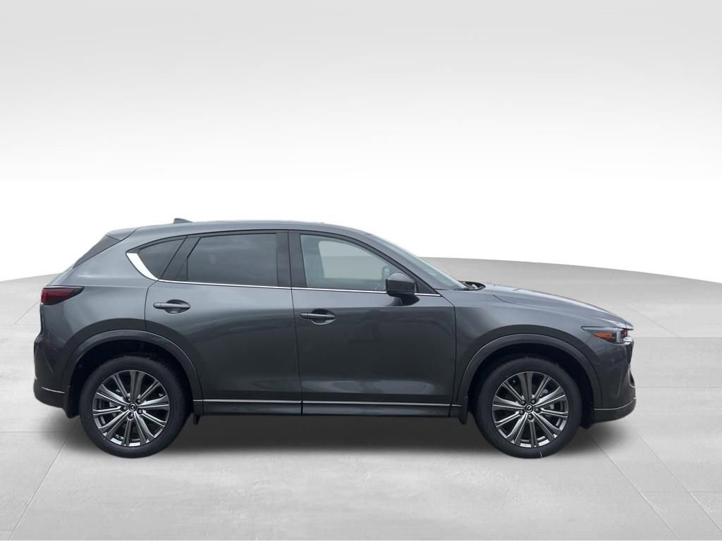 New 2025 MAZDA CX-5 Signature image 2