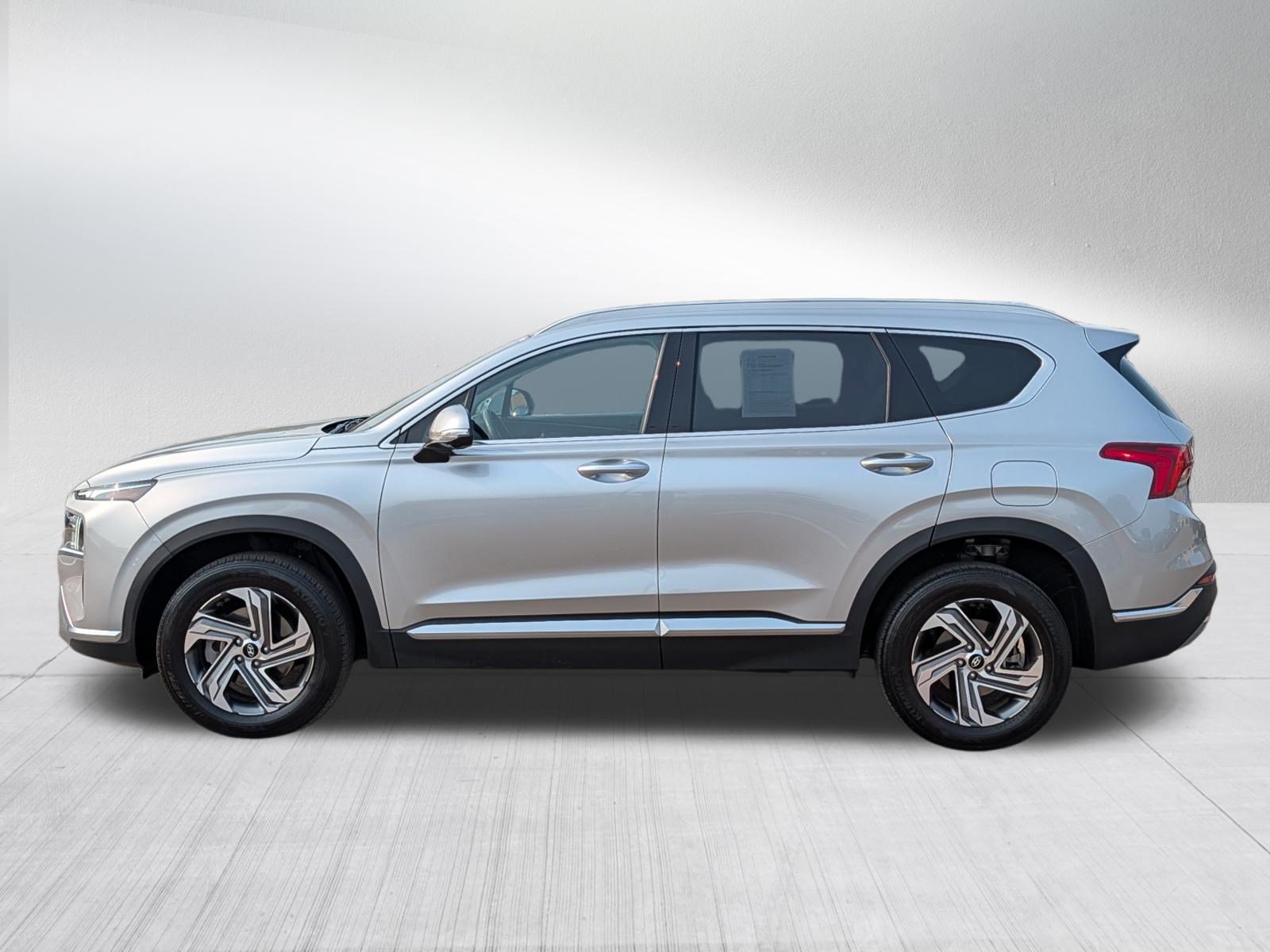 Certified 2023 Hyundai Santa Fe SEL w/ Premium Package AWD/4WD image 4