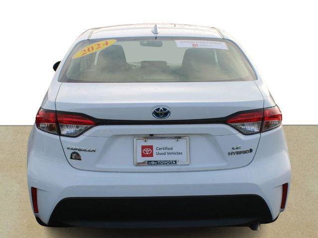 Certified 2024 Toyota Corolla LE FWD image 5