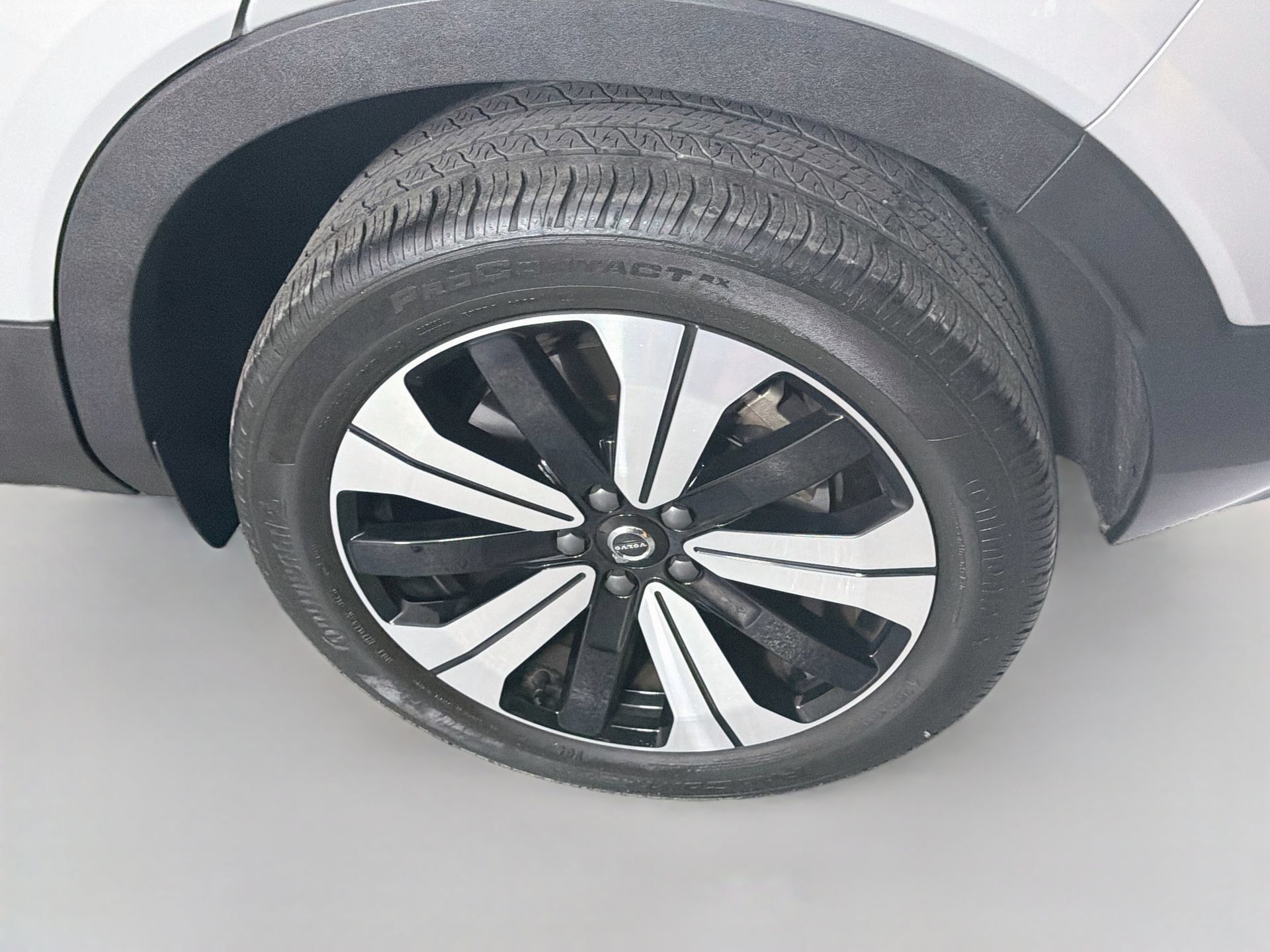 Certified 2023 Volvo XC40 Recharge Core w/ Protection Package Premier AWD/4WD image 30