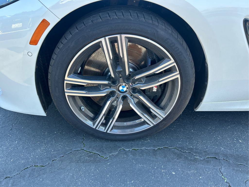 Used 2025 BMW 840i 840i w/ M Sport Professional Package image 25