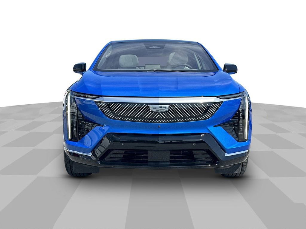 New 2025 Cadillac Optiq Luxury 1 image 3