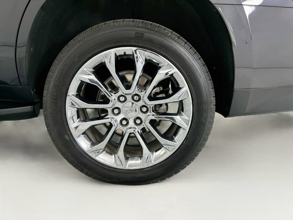 Used 2024 GMC Yukon Denali AWD/4WD image 30