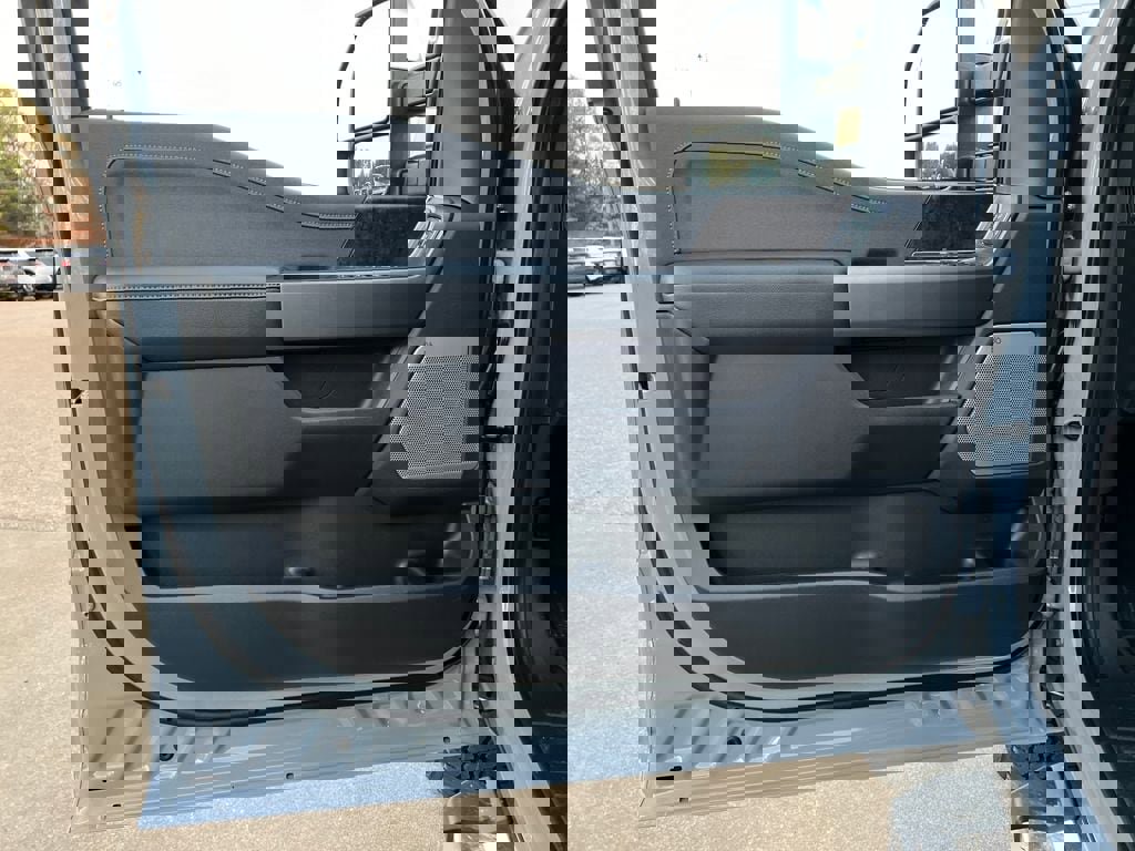 New 2026 Ford F250 Lariat w/ Lariat Premium Package image 11