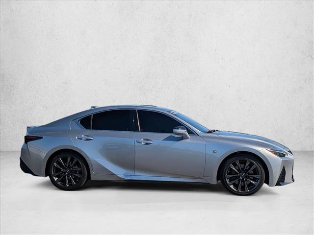 Used 2022 Lexus IS 350 F Sport image 4