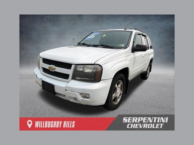 Used 2008 Chevrolet TrailBlazer LT w/ Sun And Sound Package AWD/4WD image 1