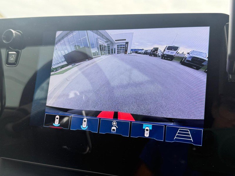 Used 2024 Chevrolet Corvette Stingray Premium Cpe w/ Z51 Performance Package image 23