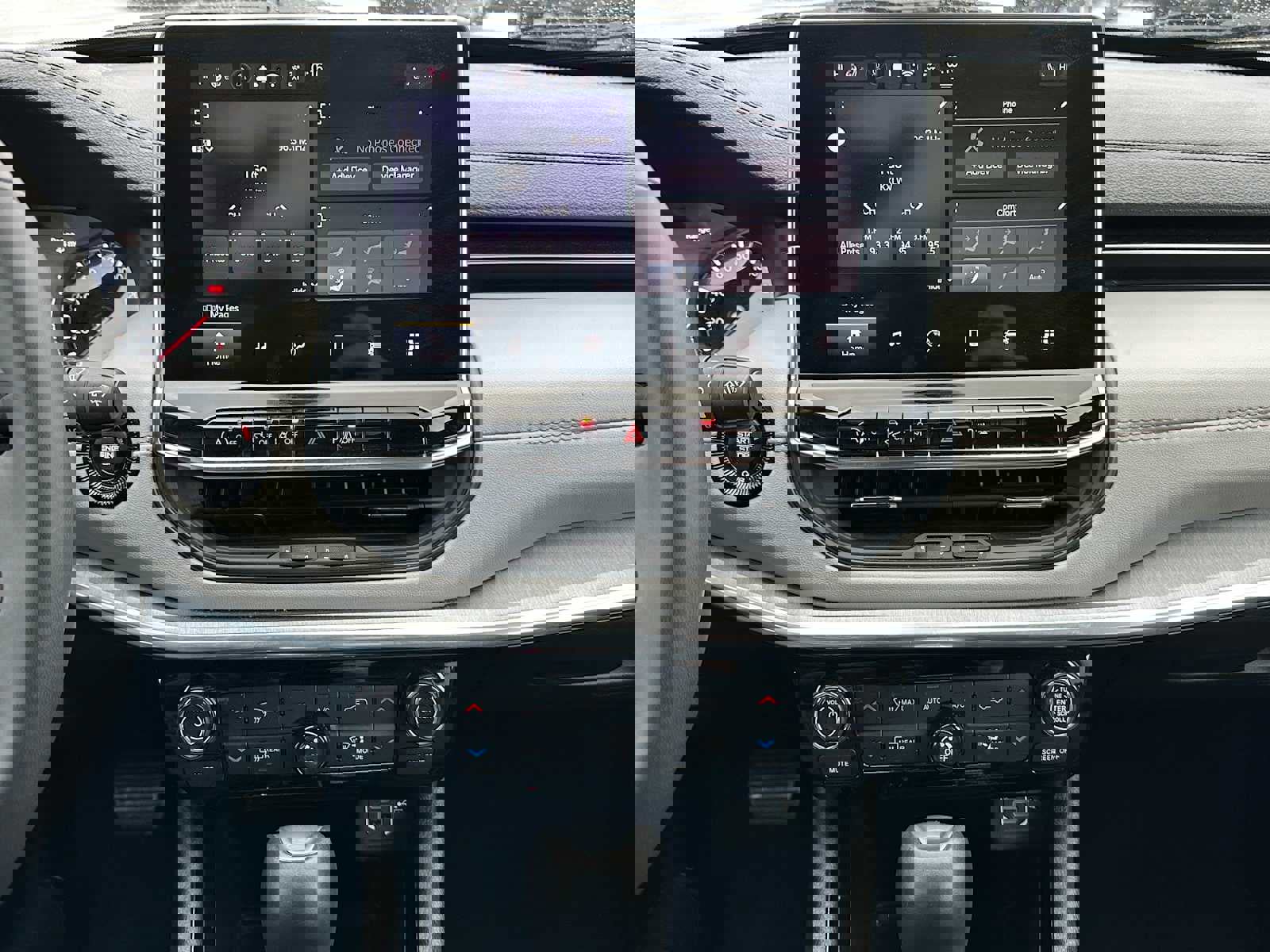 Used 2024 Jeep Compass Limited image 25