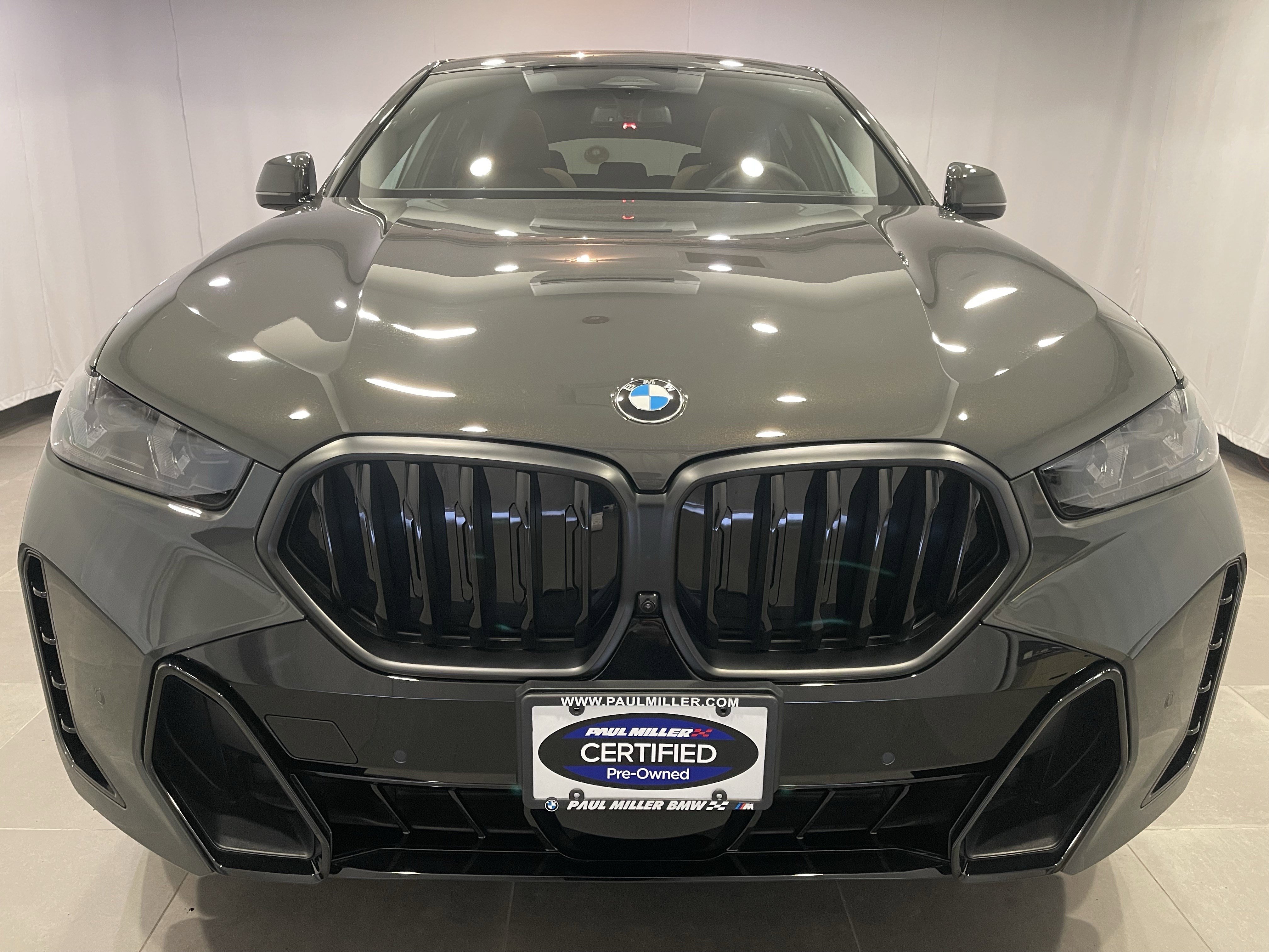 Used 2026 BMW X6 xDrive40i AWD/4WD image 2