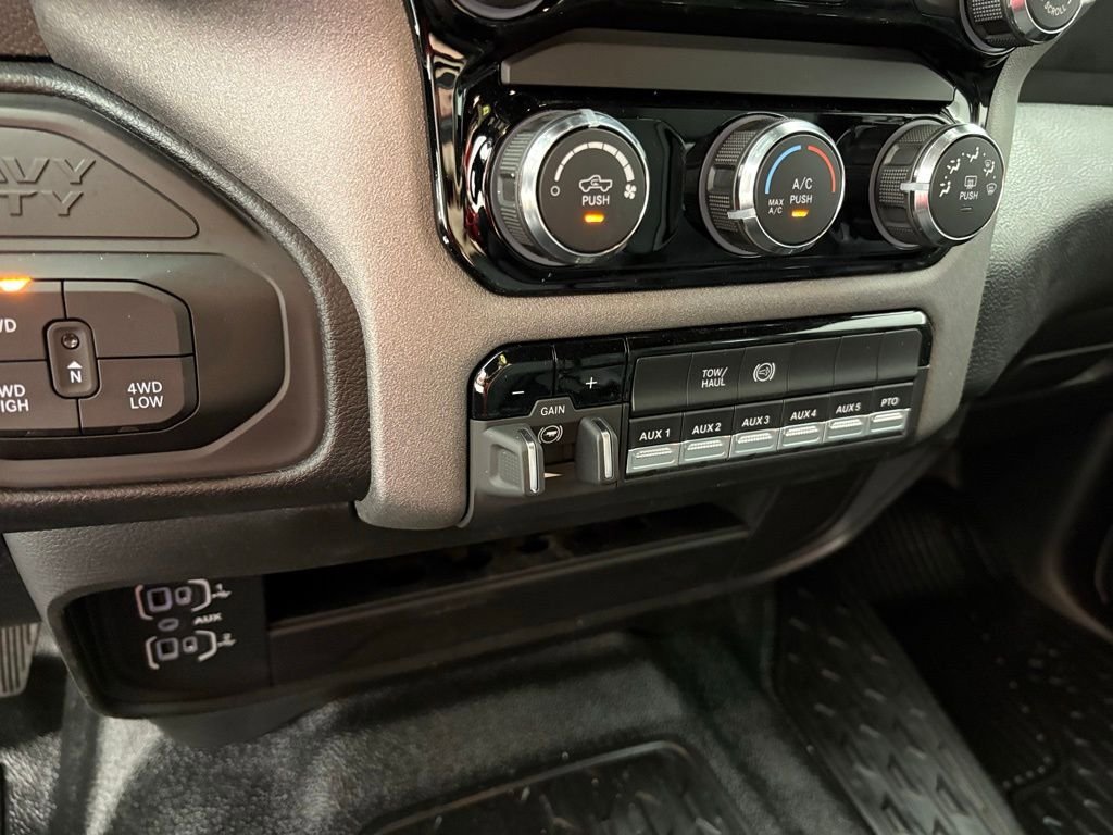 New 2026 RAM 4500 Tradesman AWD/4WD image 35