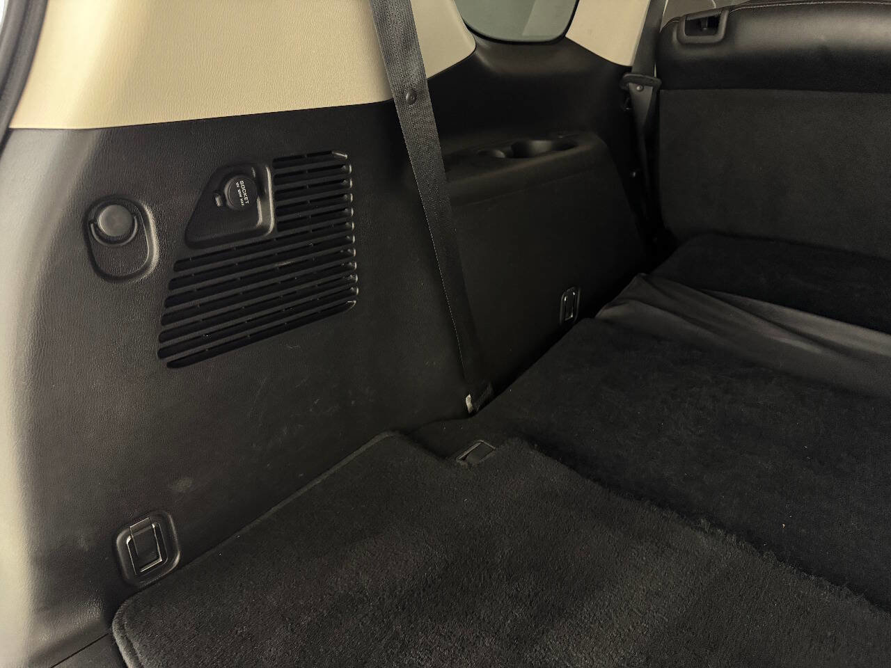 Used 2017 Nissan Armada SL image 78