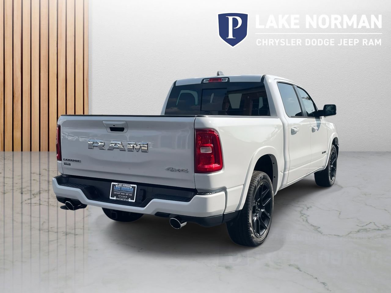 New 2026 RAM 1500 Laramie AWD/4WD image 10