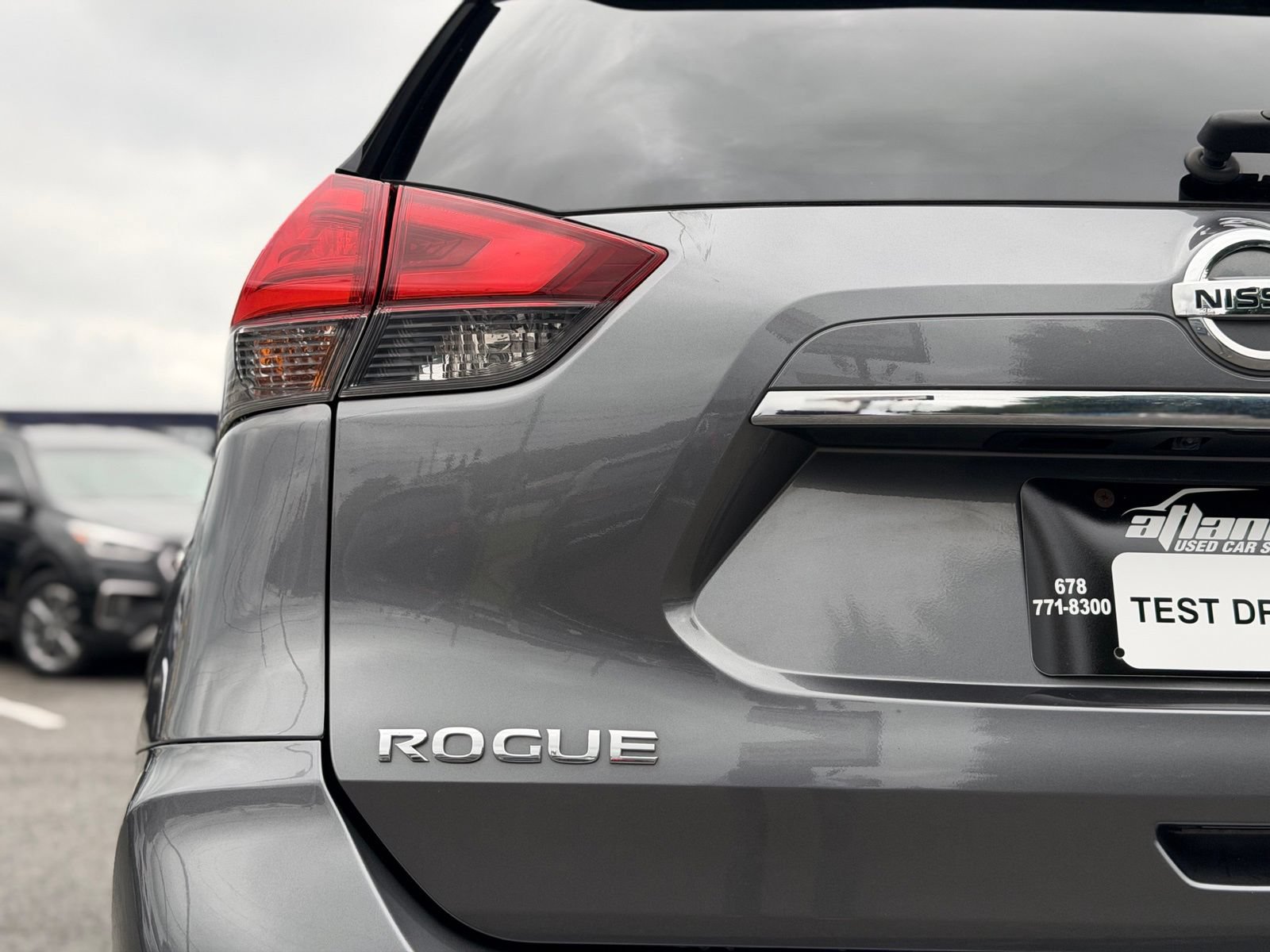 Used 2017 Nissan Rogue SL AWD/4WD image 9