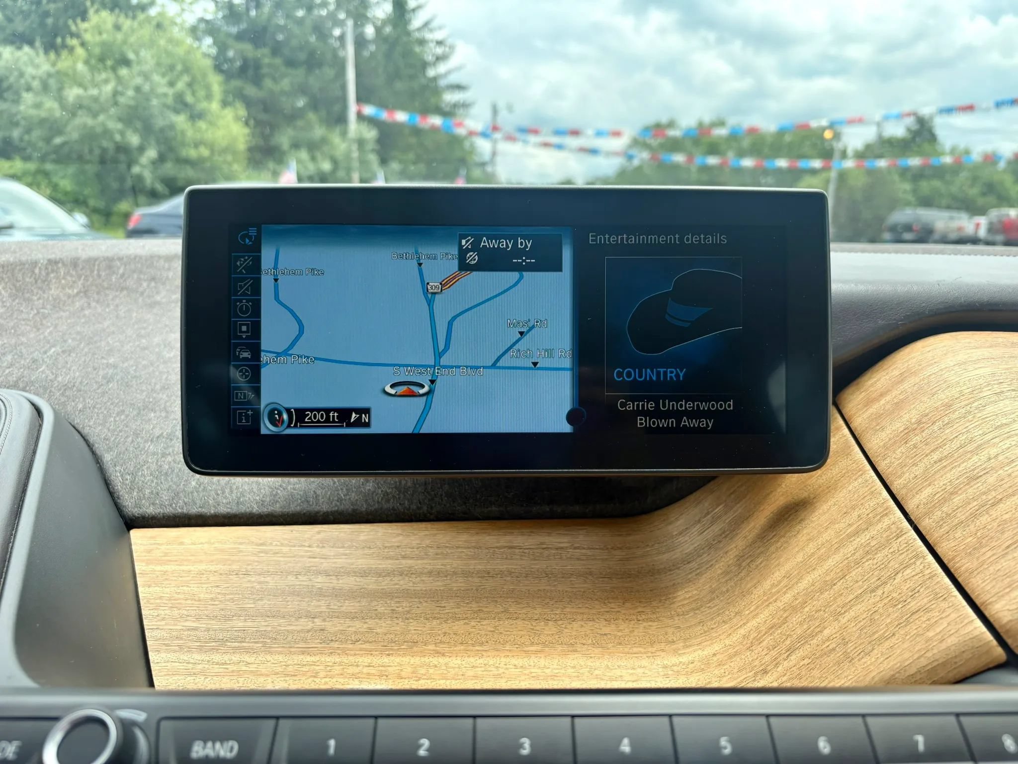Used 2015 BMW i3 w/ Range Extender RWD image 32