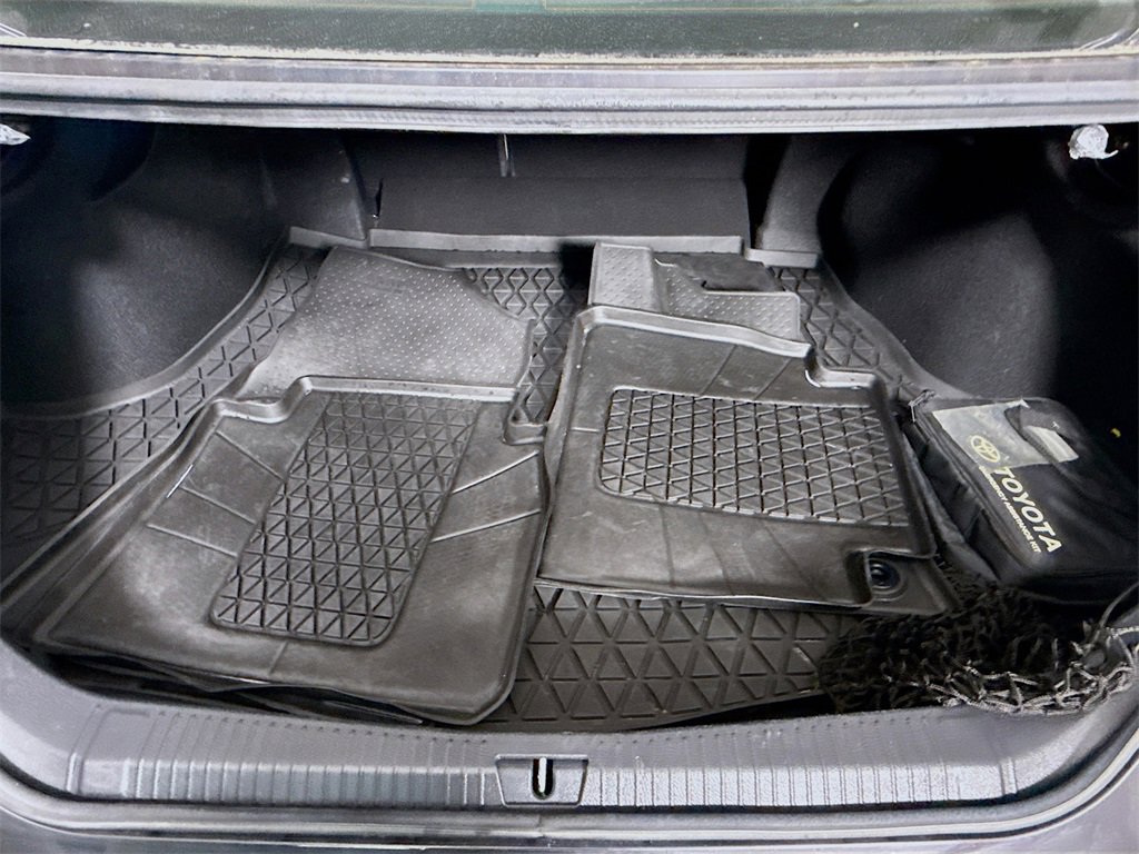 Certified 2020 Toyota Avalon XLE w/ Moonroof Package image 28