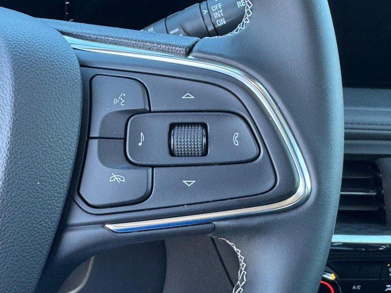 Used 2025 Buick Encore GX Preferred image 18
