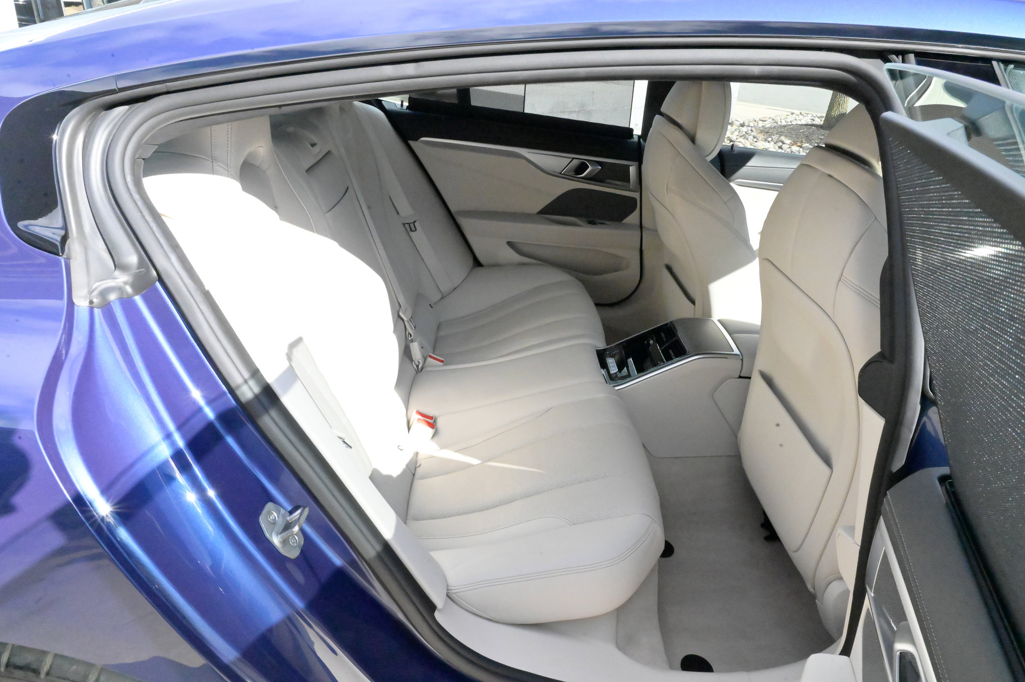 Used 2022 BMW ALPINA B8 xDrive Gran Coupe w/ Driving Assistance Package 2 image 49