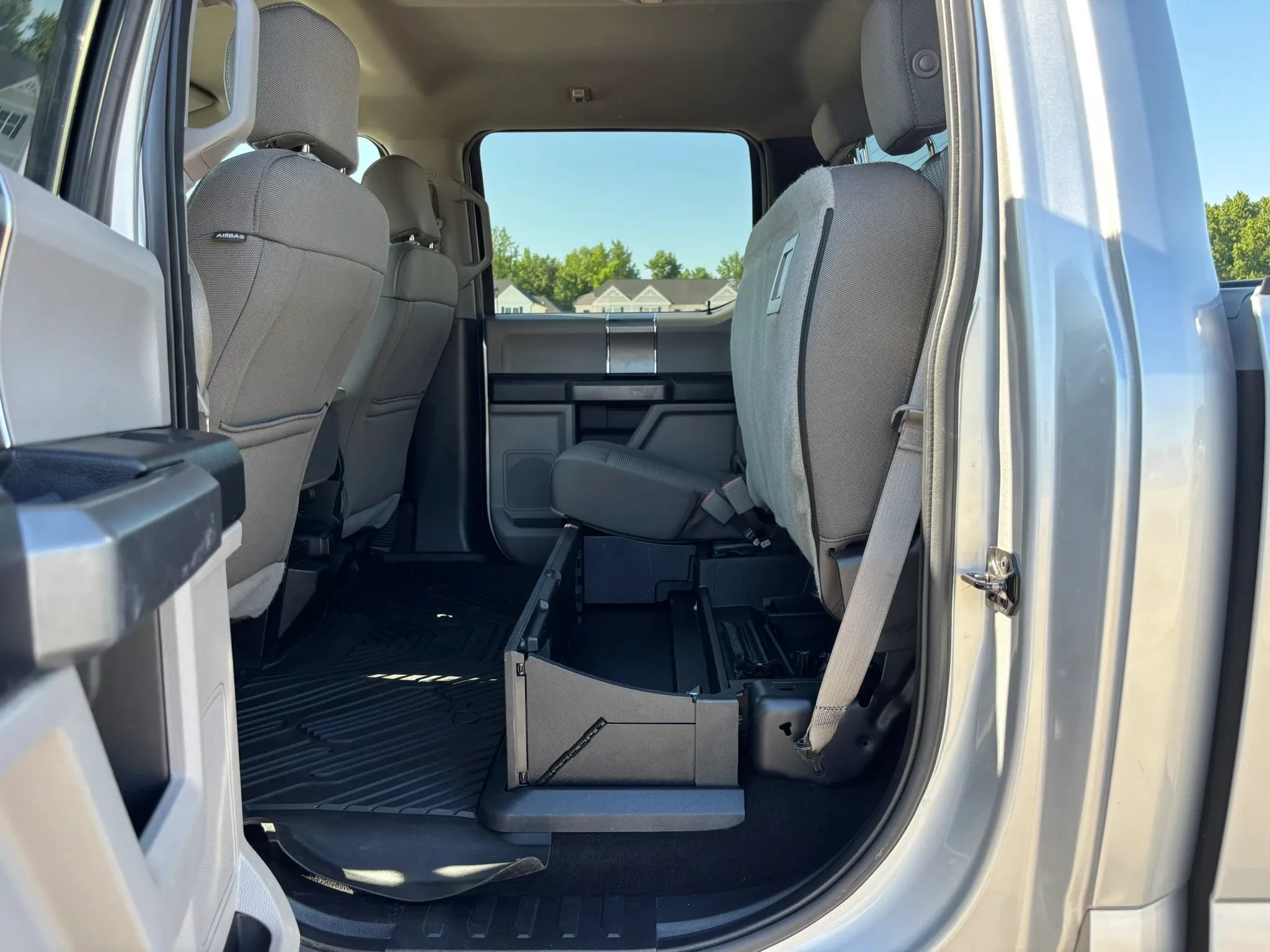 Used 2018 Ford F250 XLT w/ XLT Premium Package AWD/4WD image 20