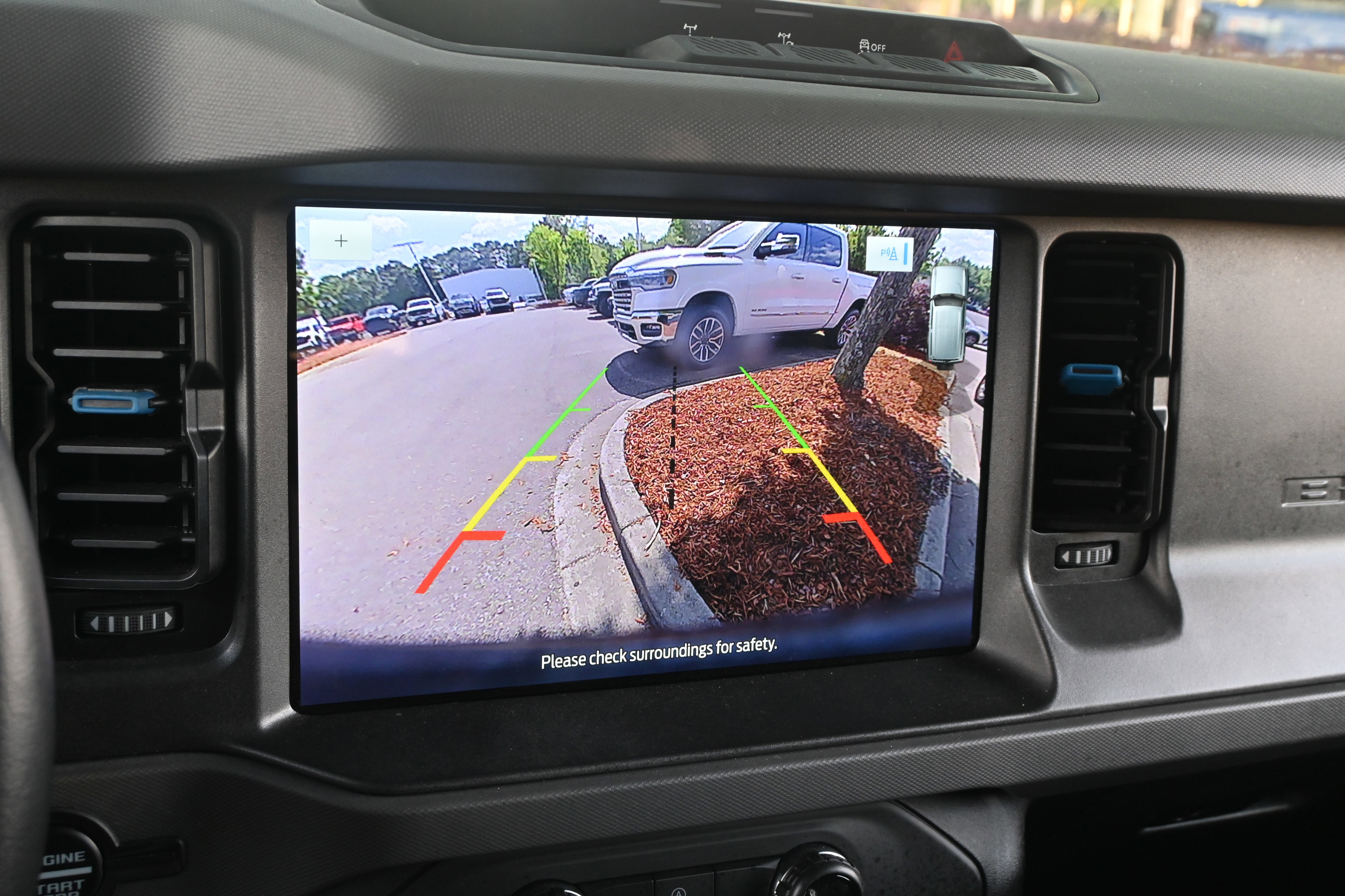 Used 2024 Ford Bronco Black Diamond AWD/4WD image 24