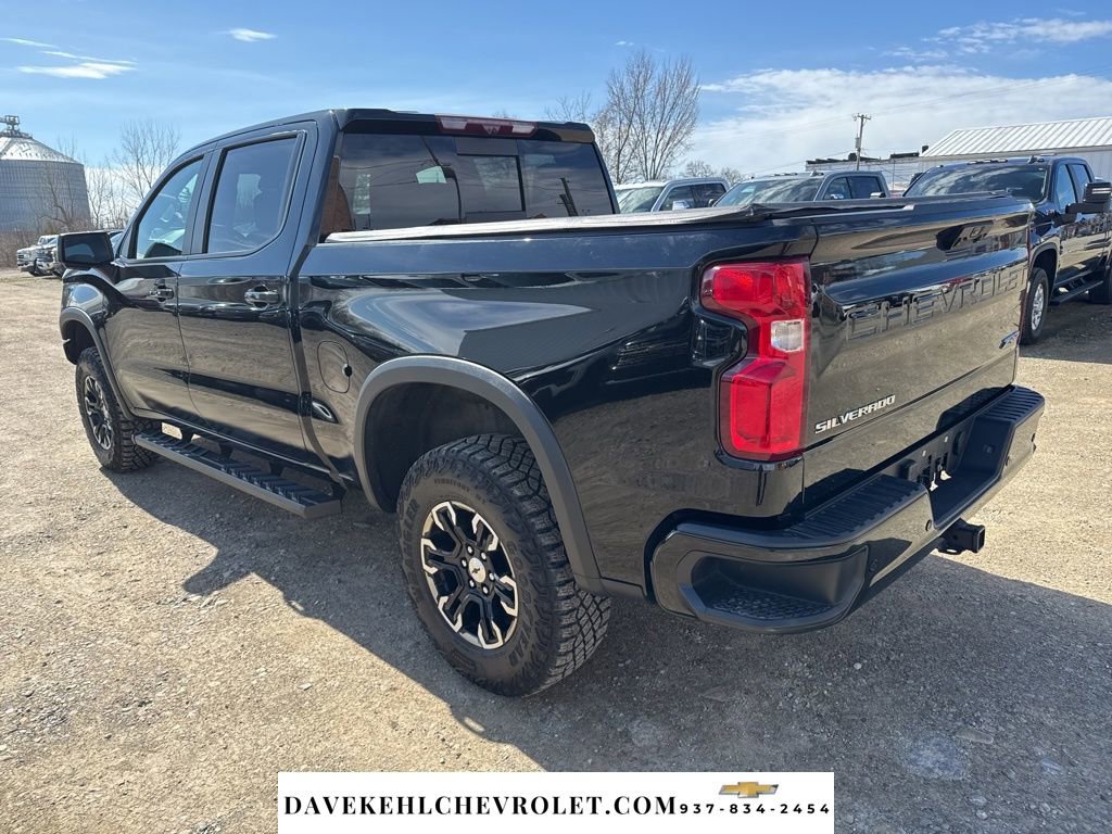 Used 2024 Chevrolet Silverado 1500 ZR2 w/ Technology Package image 3