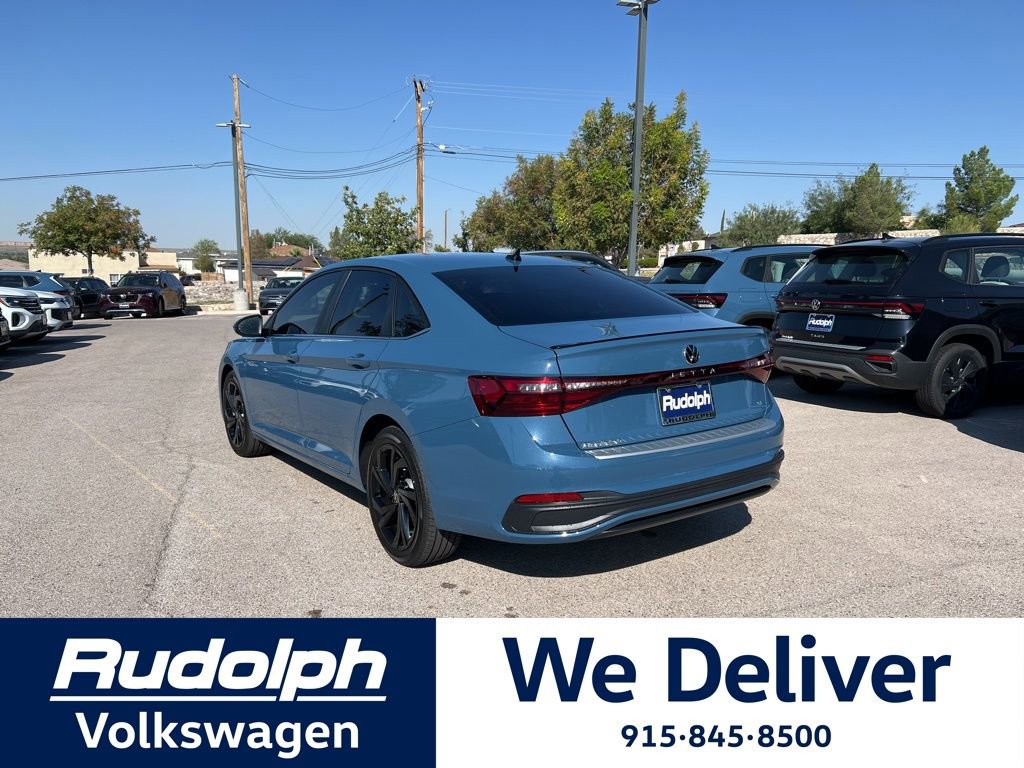 New 2025 Volkswagen Jetta SE image 3