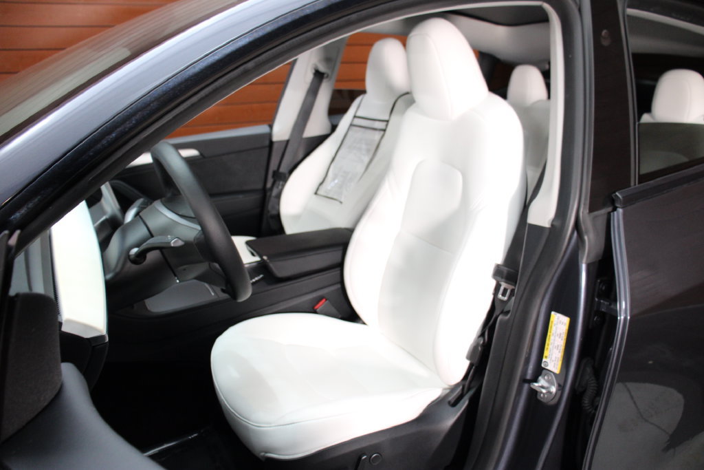 Used 2023 Tesla Model Y Long Range AWD/4WD image 7