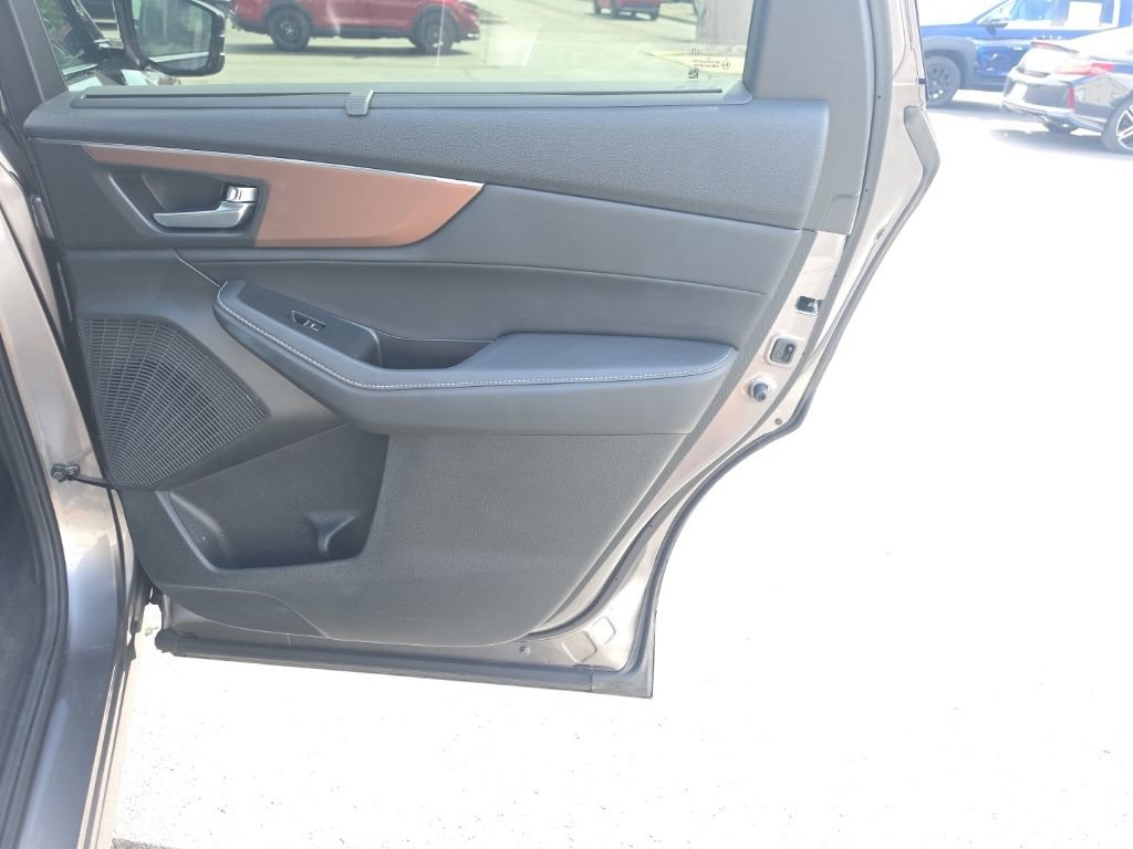 Used 2022 Acura MDX SH-AWD w/ Technology Package image 31