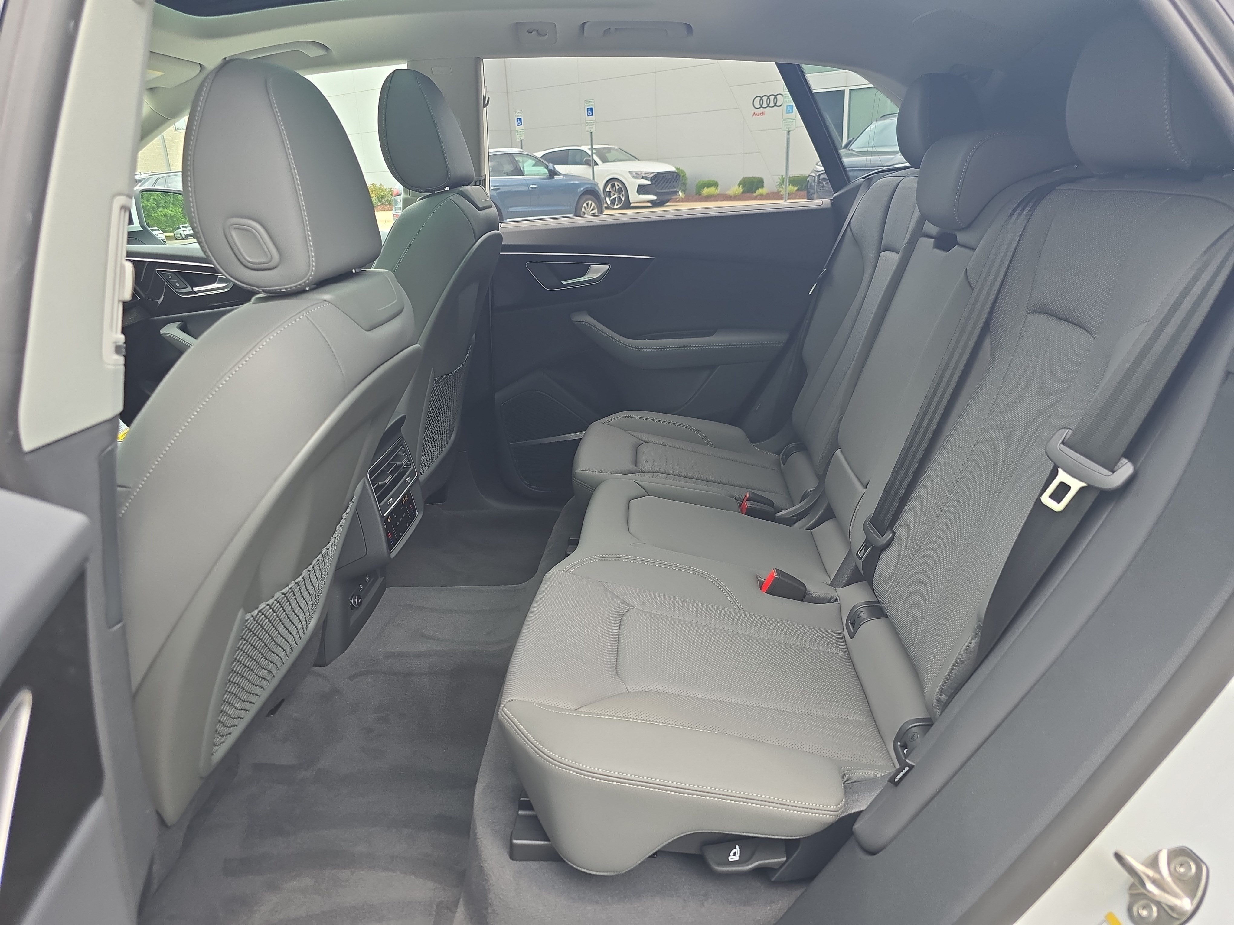 New 2026 Audi Q8 Premium Plus AWD/4WD image 13