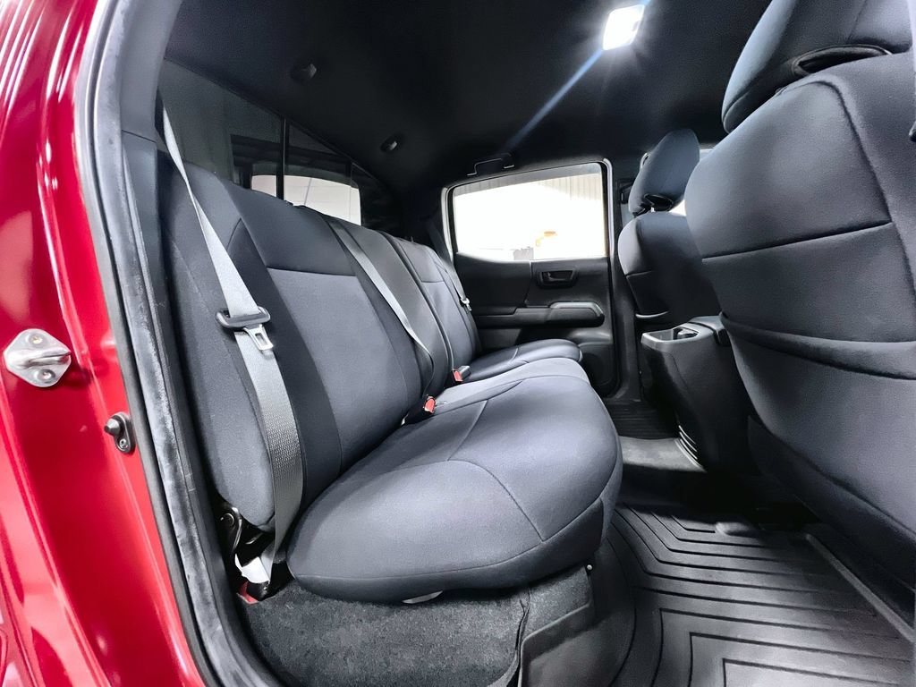Used 2023 Toyota Tacoma TRD Off-Road w/ Advanced Technology Package AWD/4WD image 34