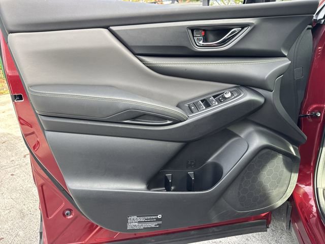 Used 2025 Subaru Ascent Onyx Edition image 13
