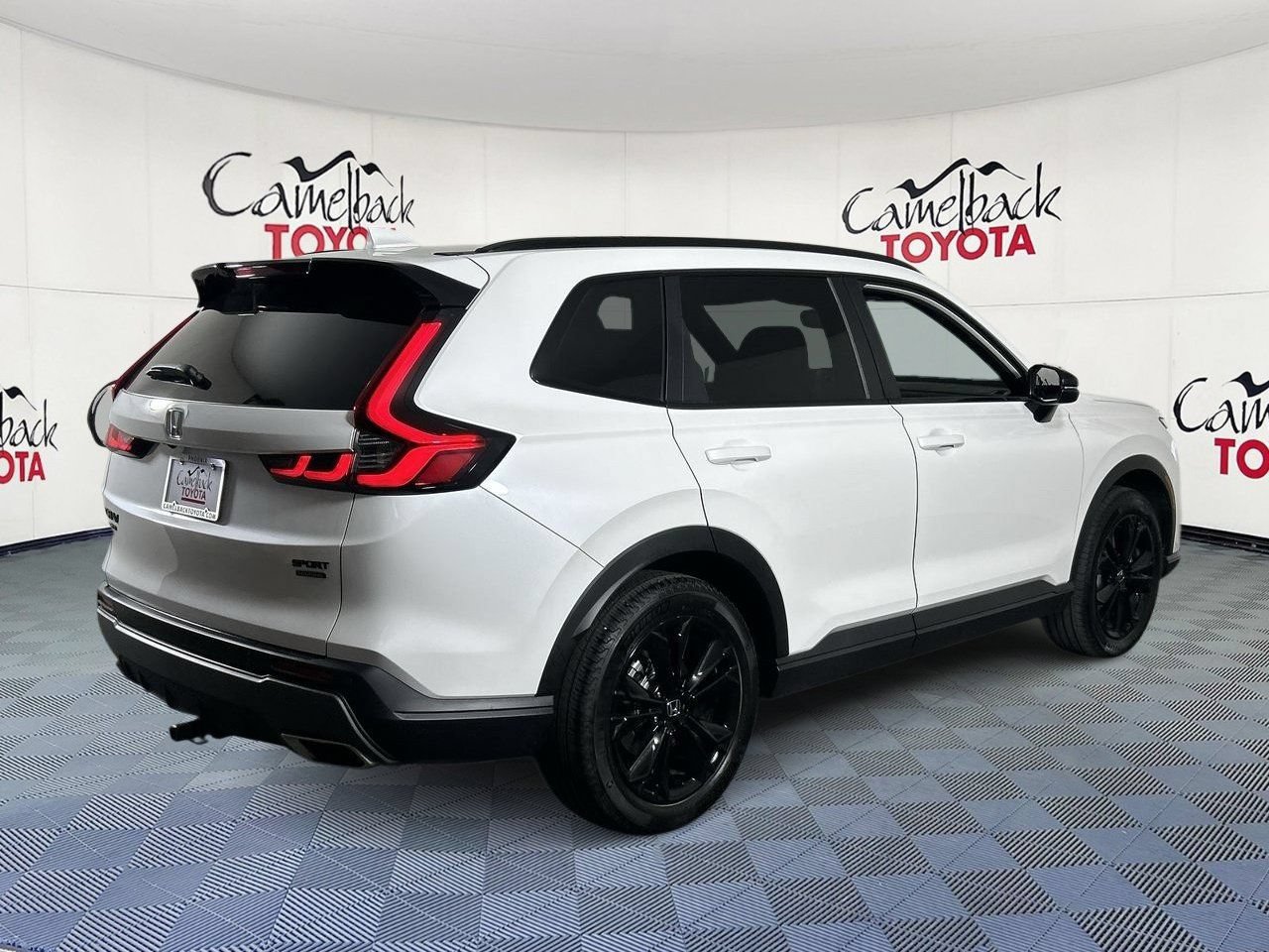 Used 2026 Honda CR-V Sport Touring image 7