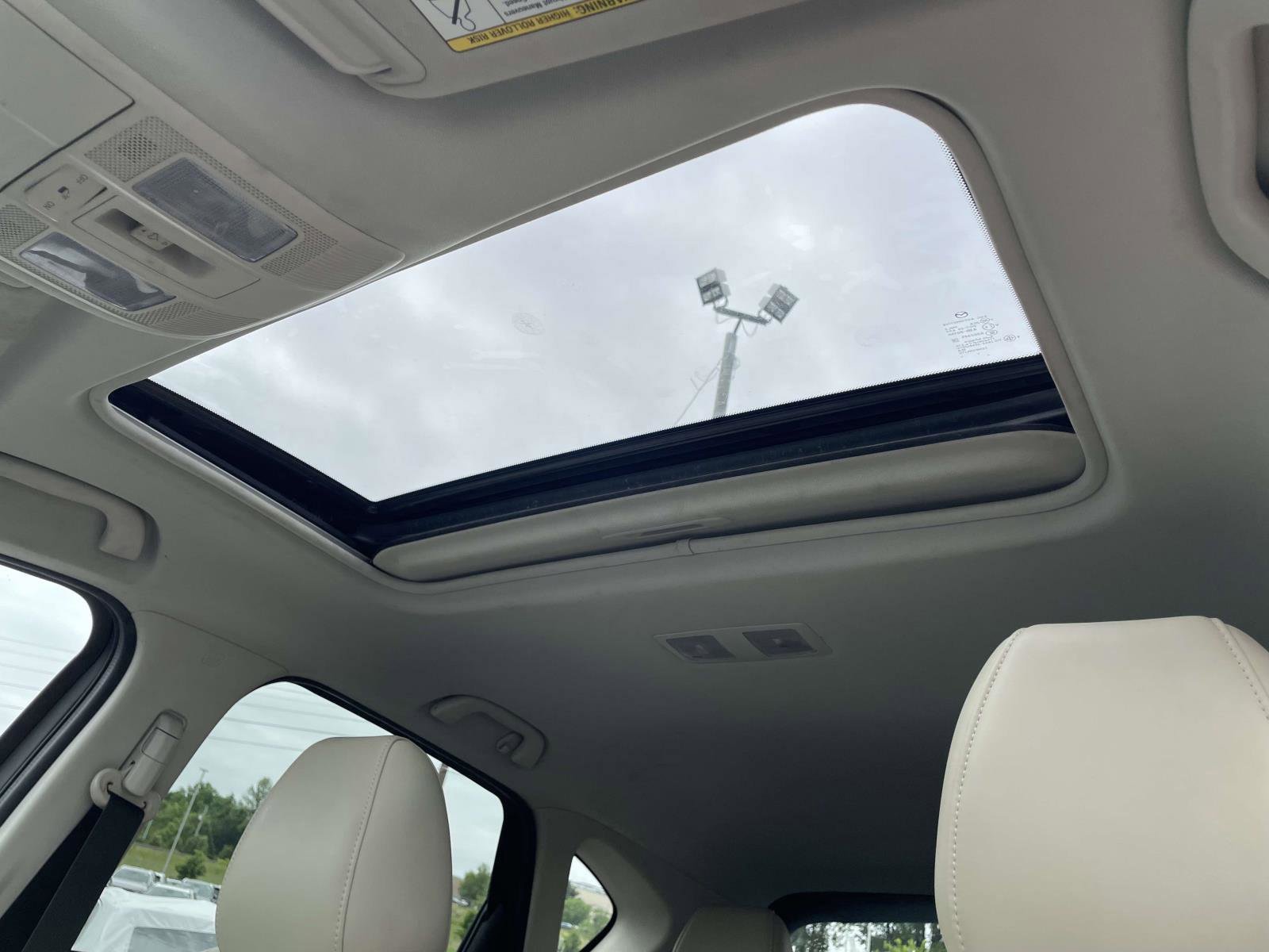 Used 2019 MAZDA CX-5 Touring FWD image 18