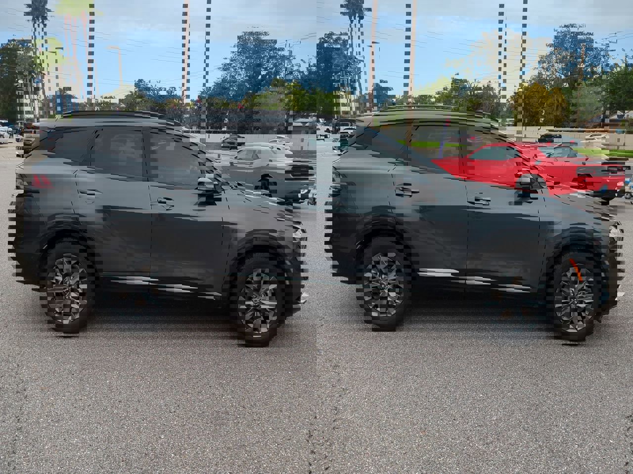 Used 2023 Kia Sportage SX image 3