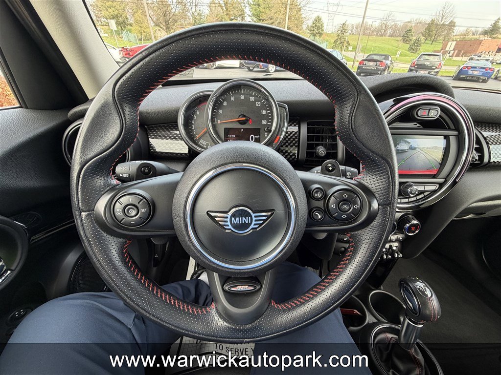 Used 2019 MINI Cooper S image 5